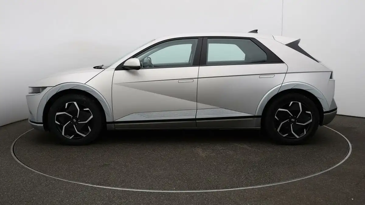 2022-hyundai-ioniq-5-e-premium-217ps-73kwh-rwd-big-55
