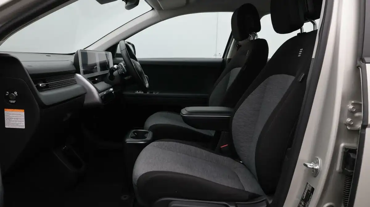 2022-hyundai-ioniq-5-e-premium-217ps-73kwh-rwd-big-14