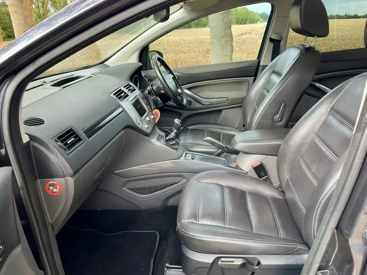 2009-ford-kuga-20td-titanium-4x4-big-23
