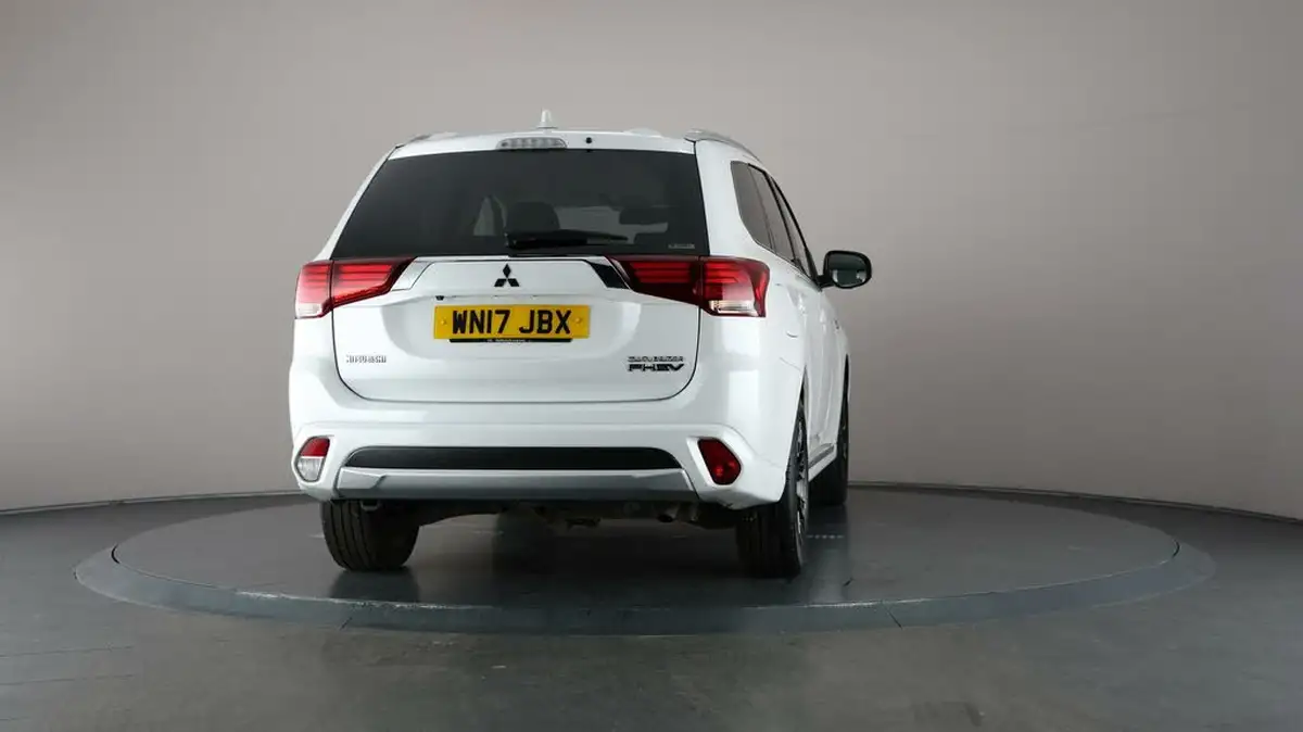 2017-mitsubishi-outlander-20-4hs-phev-5st-big-68