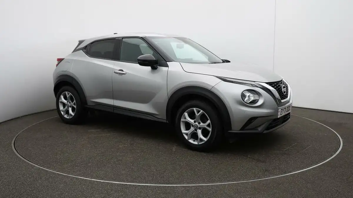 2021-nissan-juke-10-dig-t-n-connecta-dct-big-36
