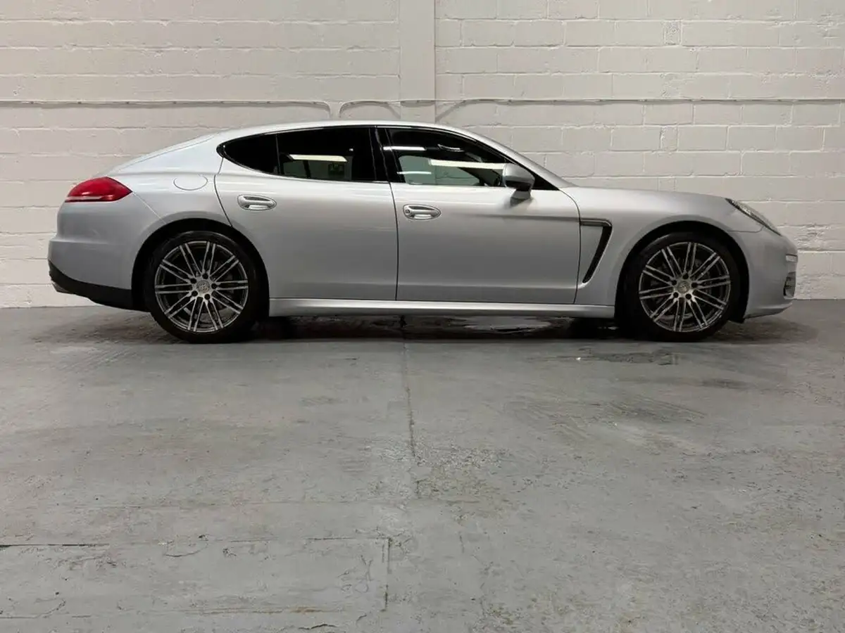 2014-porsche-panamera-30td-big-1