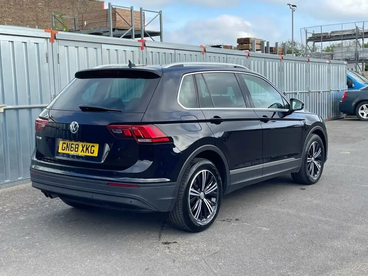2018-volkswagen-tiguan-14-tsi-se-navigation-150ps-actss-big-6