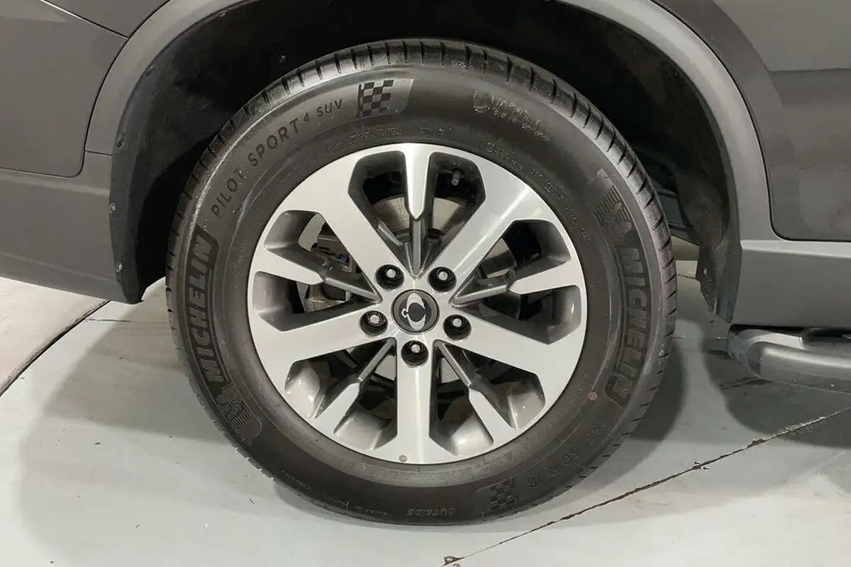 2024-kgm-ssangyong-rexton-22td-k30-big-12