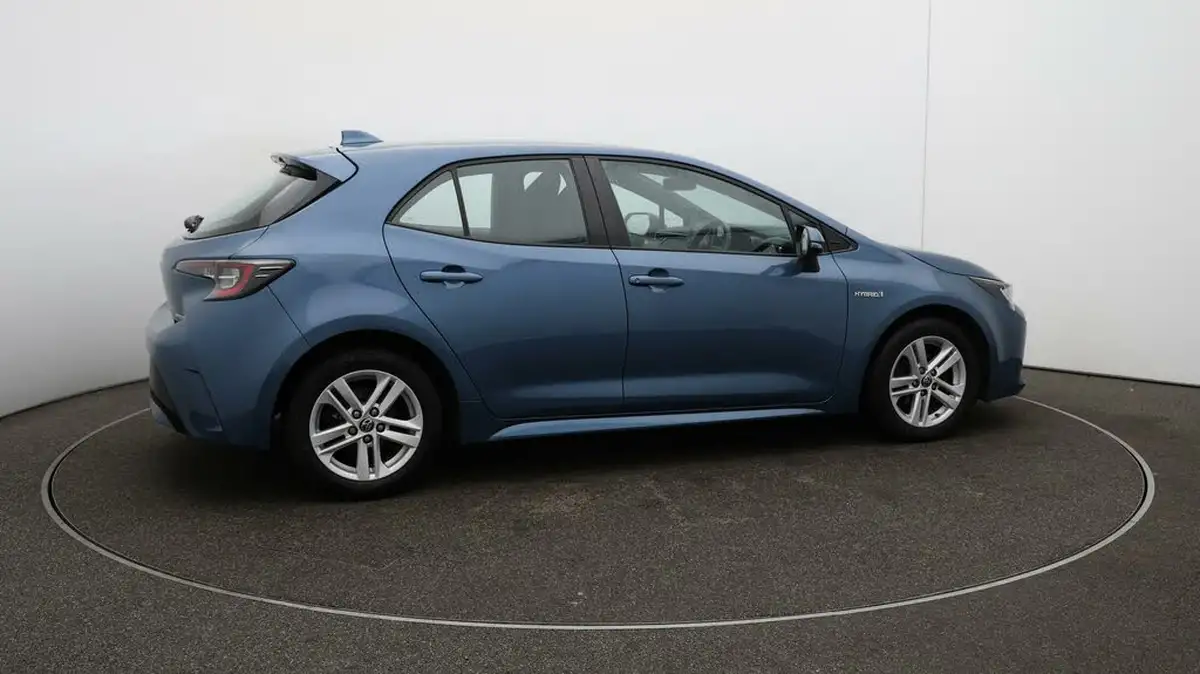 2021-toyota-corolla-18-vvt-i-icon-trk-hatchback-5d-big-46