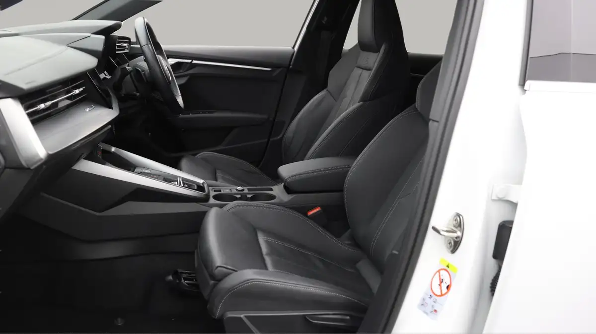 2021-audi-a3-14-40-tfsi-e-s-line-big-13