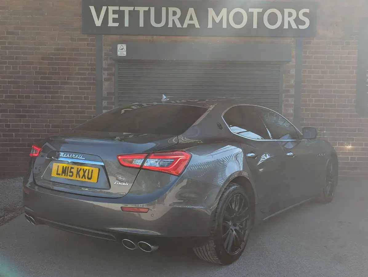 2015-maserati-ghibli-30td-big-1