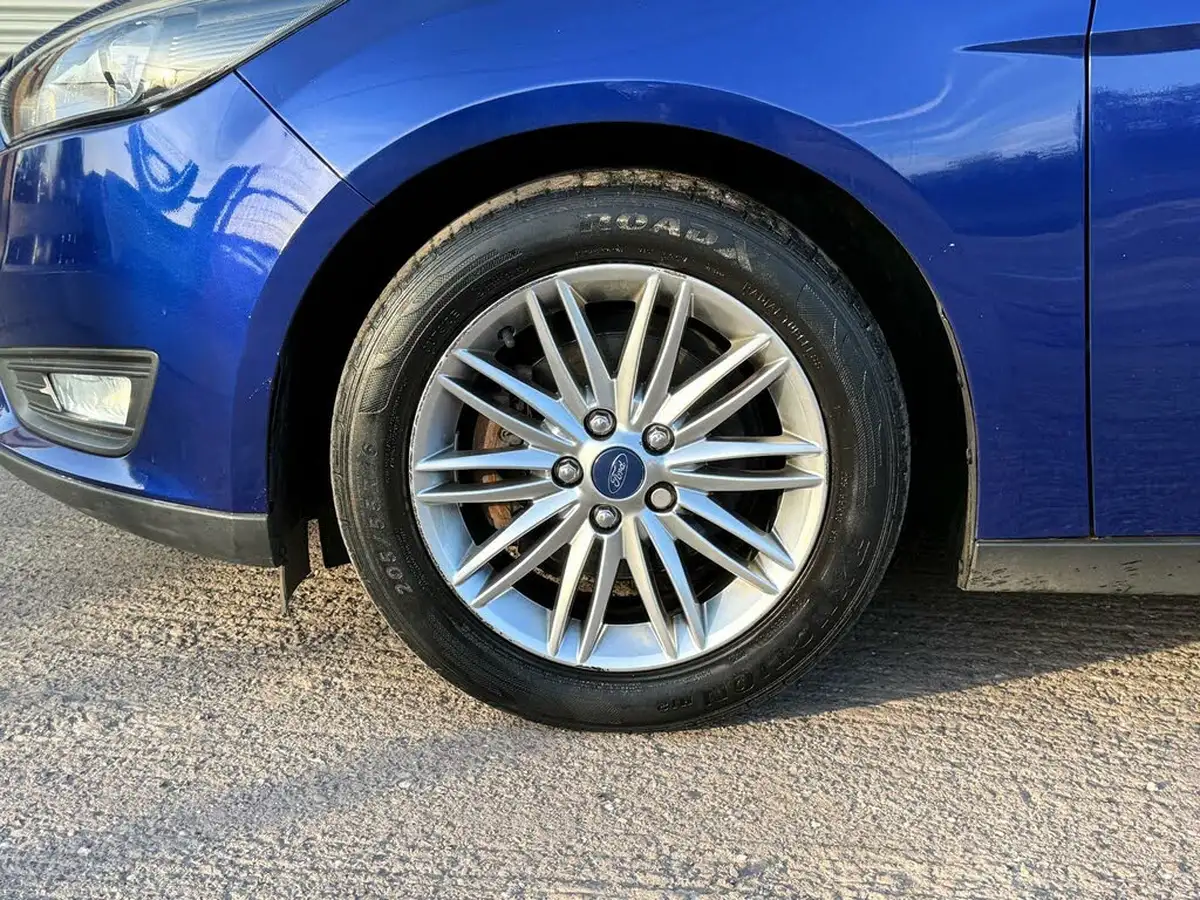 2017-ford-focus-15tdci-zetec-95ps-hatchback-big-72