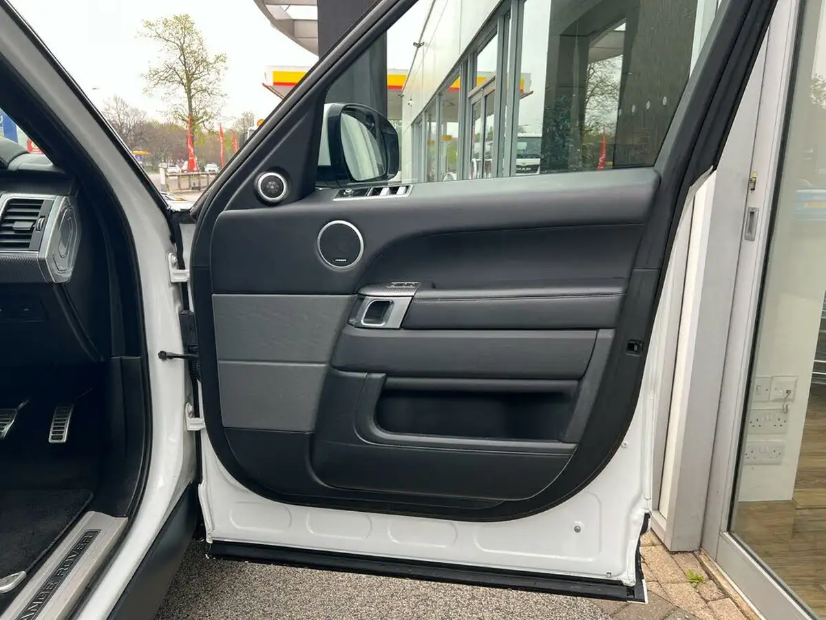 2019-land-rover-range-rover-sport-30-sdv6-hse-dynamic-big-49