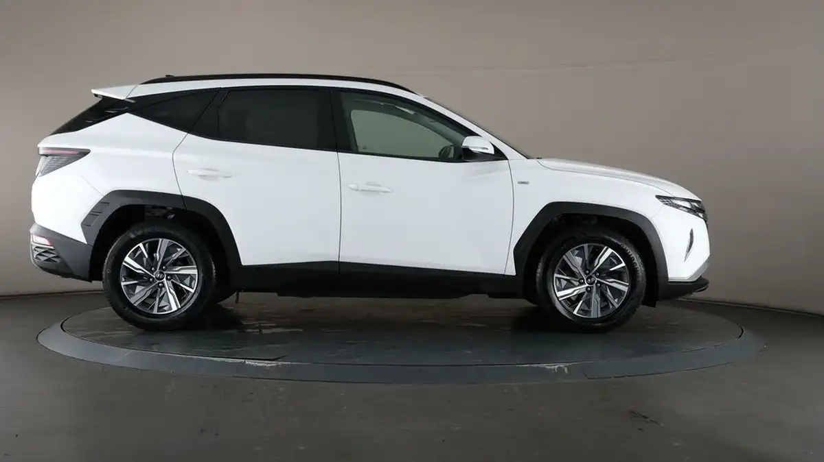 2021-hyundai-tucson-16-t-gdi-se-connect-150ps-48-volt-mhev-big-54
