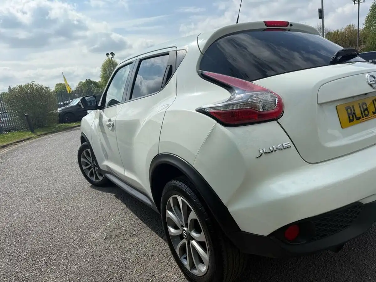 2018-nissan-juke-12-dig-t-tekna-big-6