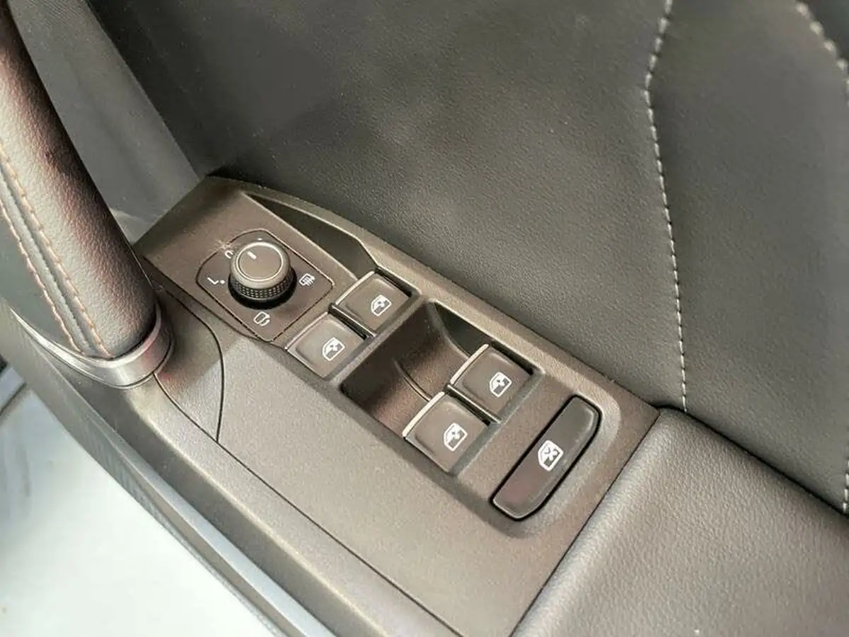 2022-cupra-formentor-15-tsi-v2-dsg-big-14
