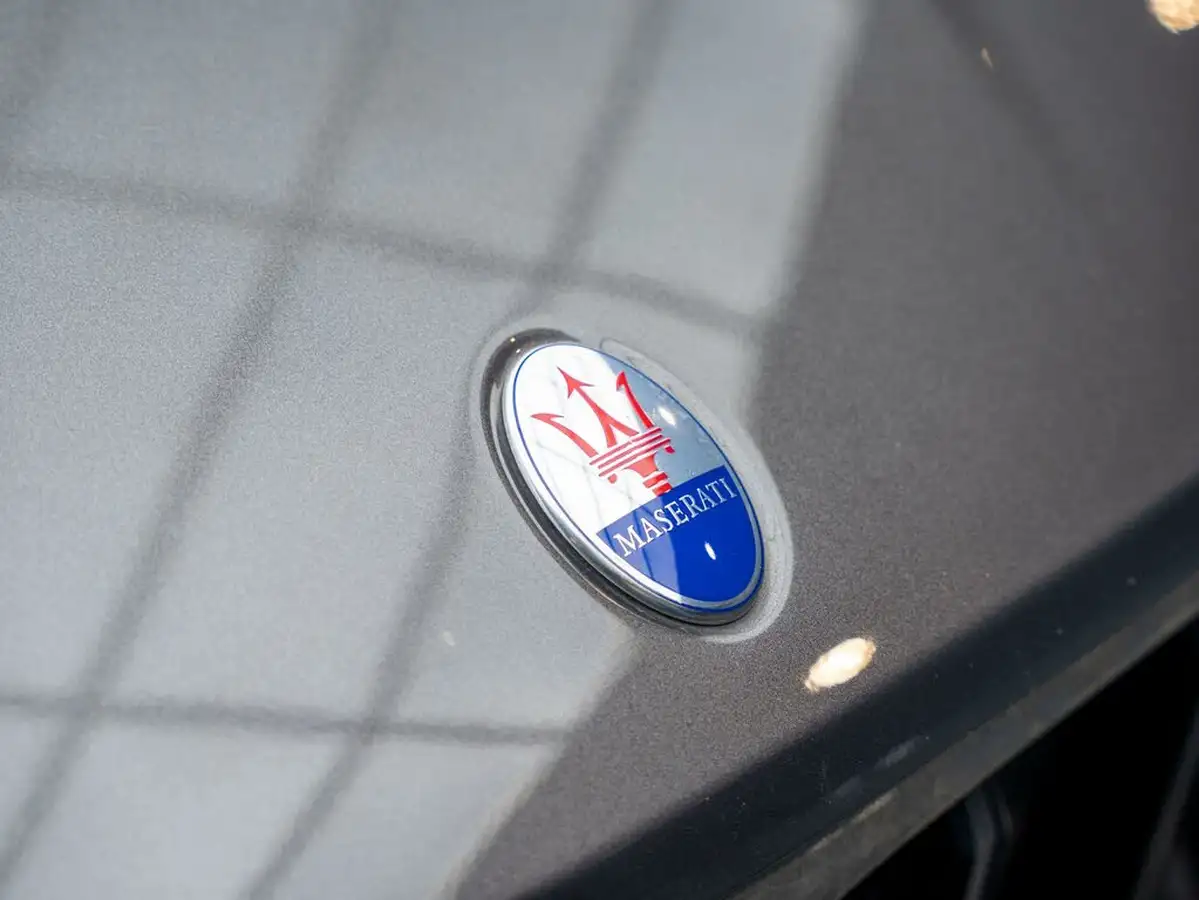 2021-maserati-levante-30-gransport-big-34