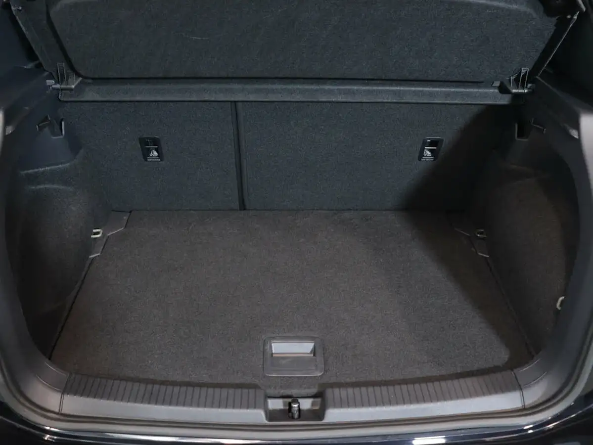 2024-volkswagen-t-cross-10-tsi-r-line-115ps-dsg-big-46