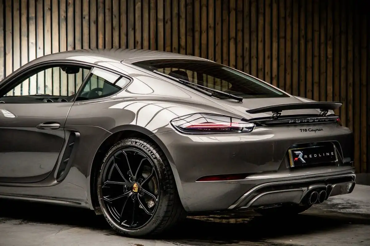 2023-porsche-cayman-718-20-cayman-style-edition-pdk-big-16