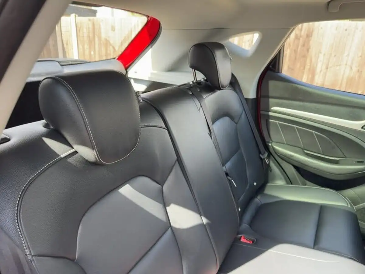 2022-mg-zs-suv-e-exclusive-ev-big-25