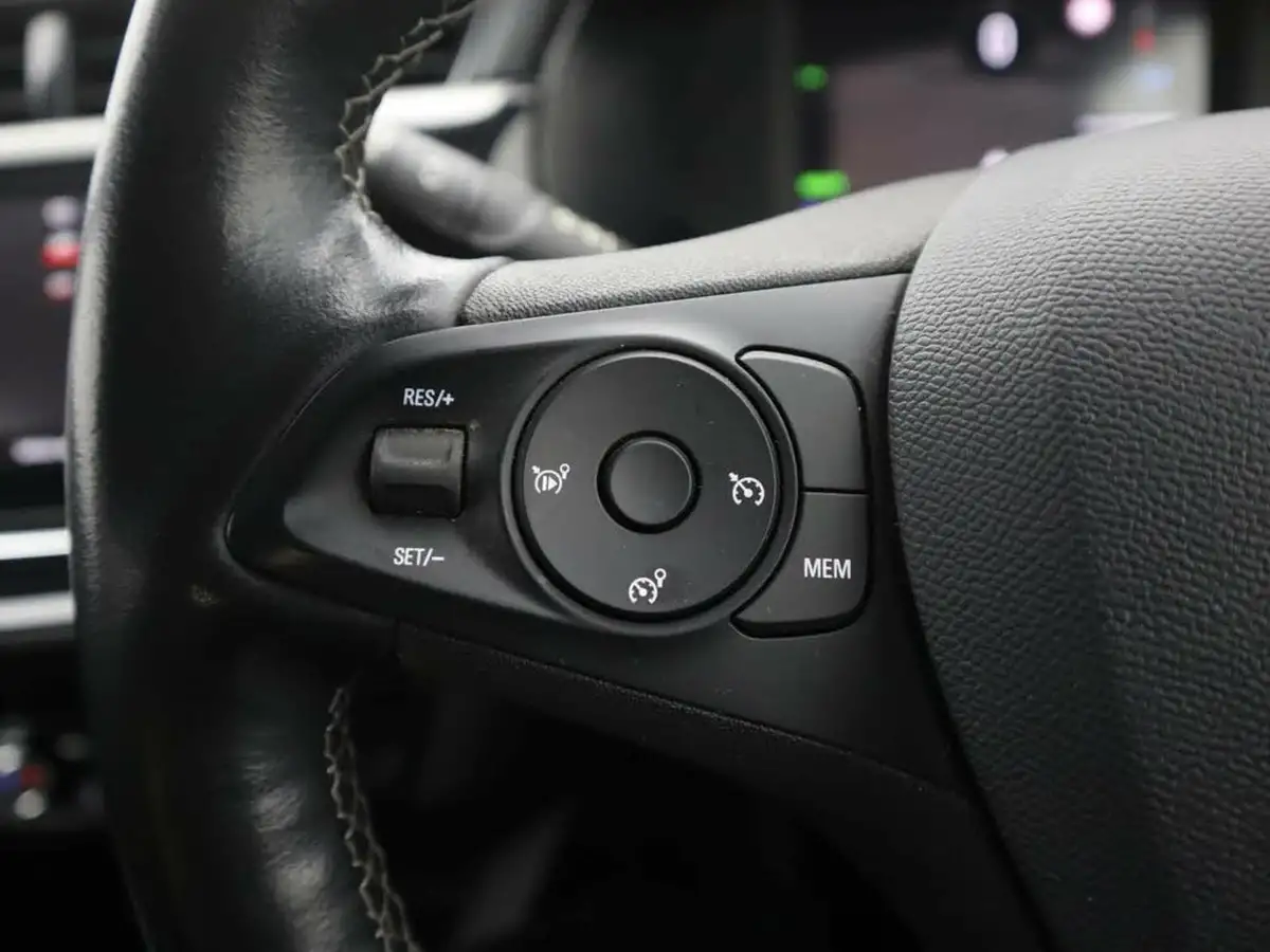 2020-vauxhall-corsa-e-se-nav-11kw-big-32