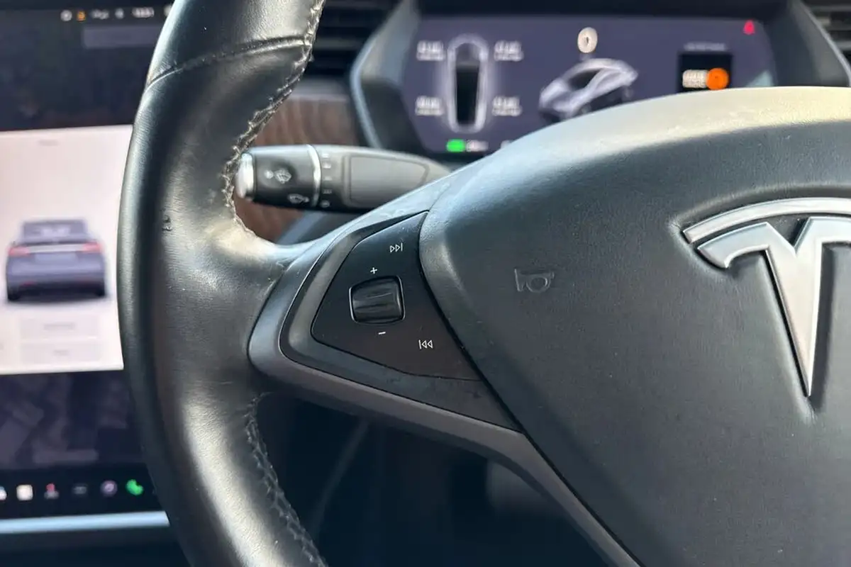 2019-tesla-model-x-e-100d-big-40