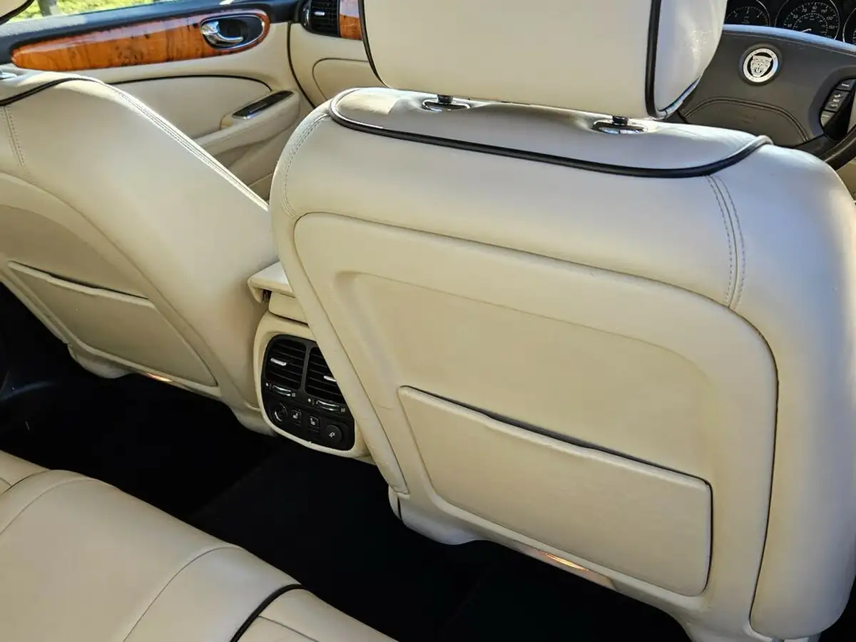 2008-jaguar-xj-series-27td-xj-sovereign-204bhp-auto-big-25