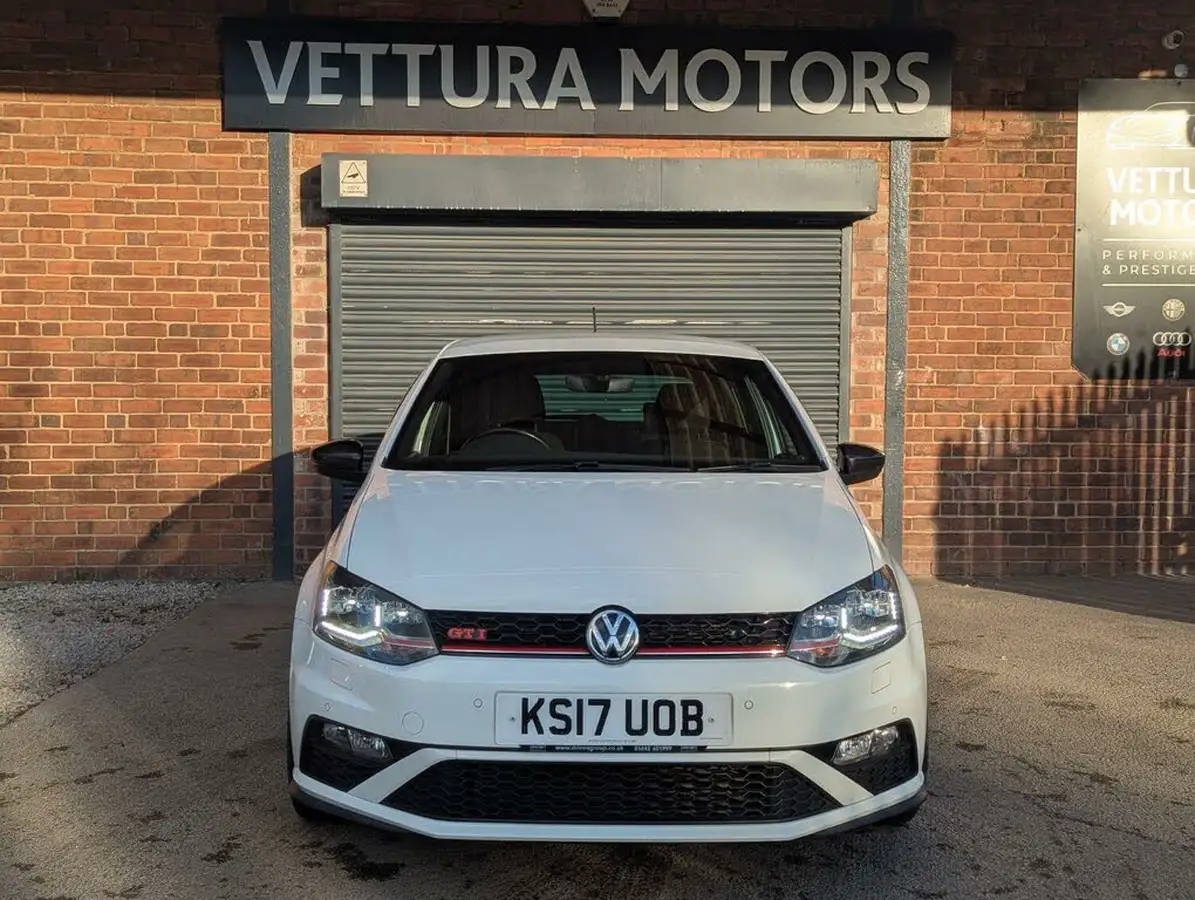 2017-volkswagen-polo-18-tsi-gti-ss-5d-dsg-big-1
