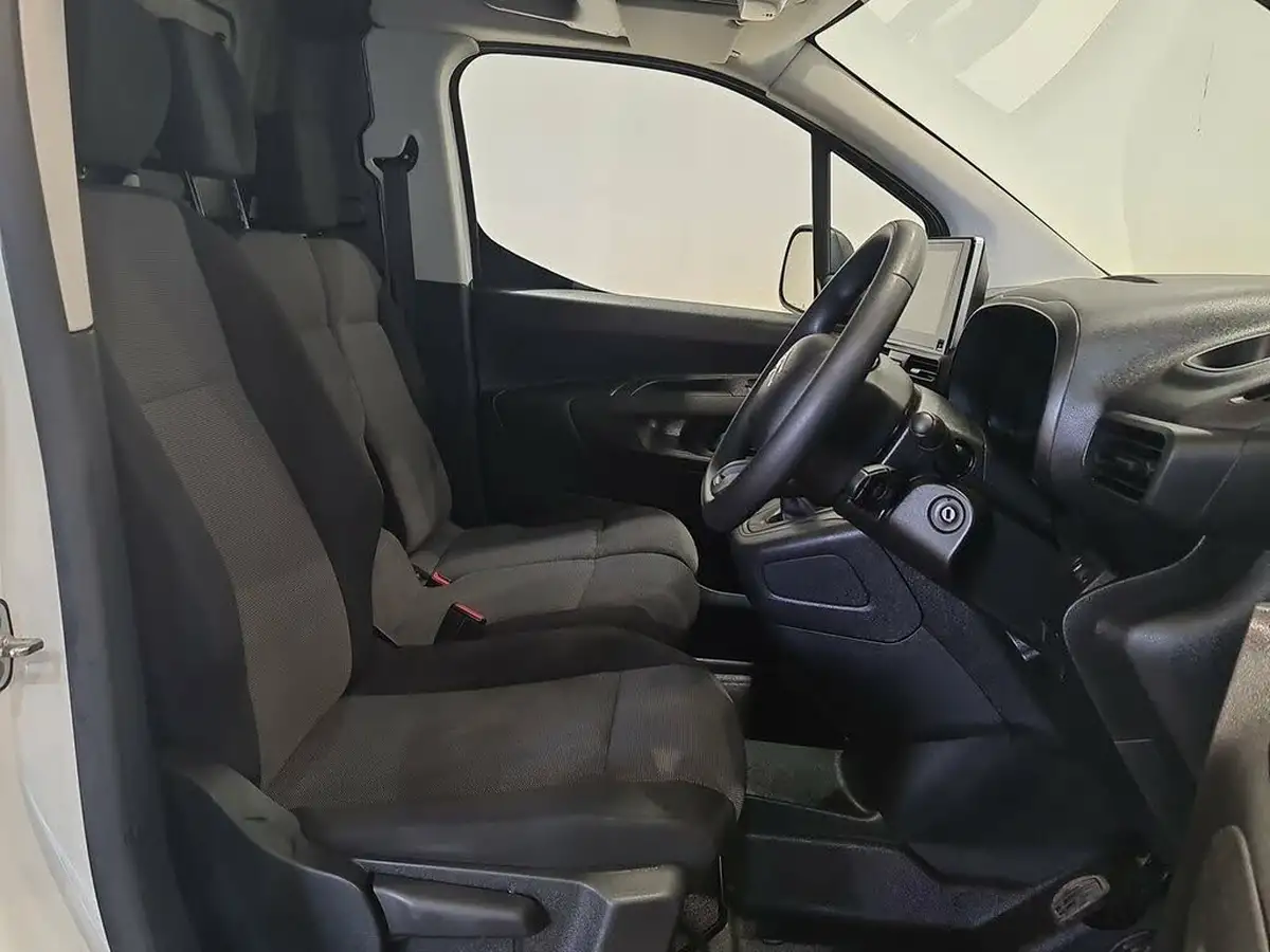 2020-citroen-berlingo-12-puretech-1000-enterprise-big-1