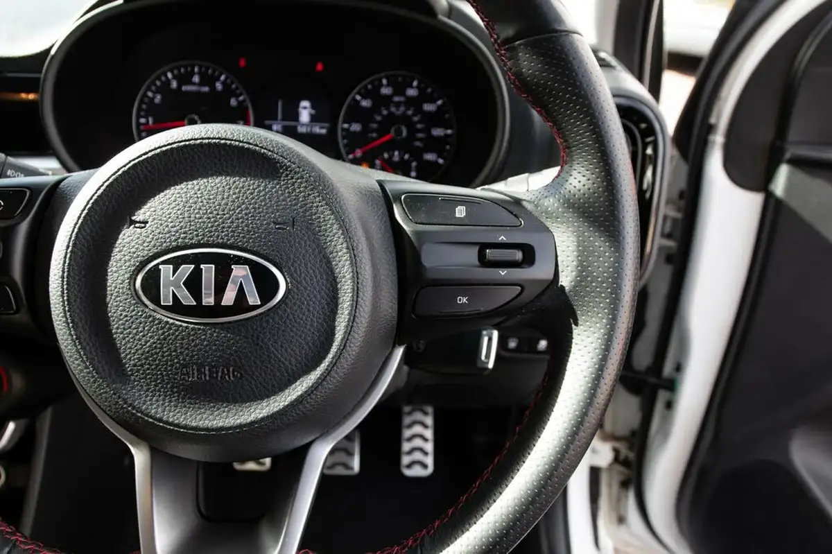 2019-kia-picanto-125-gt-line-big-19