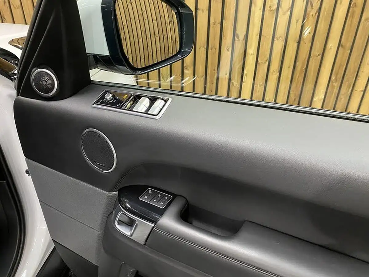 2020-land-rover-range-rover-sport-30-sdv6-hse-big-61