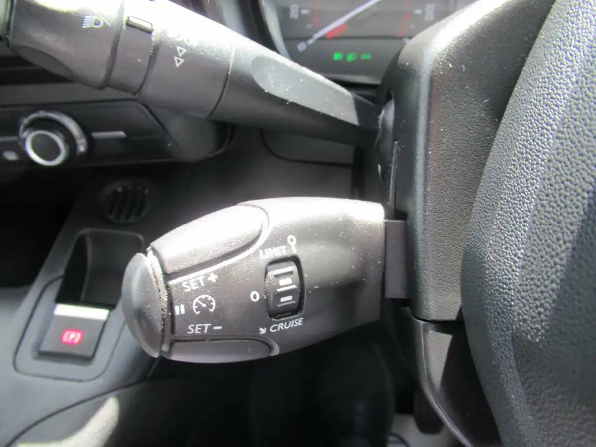 2019-citroen-berlingo-16bluehdi-650-enterprise-big-19
