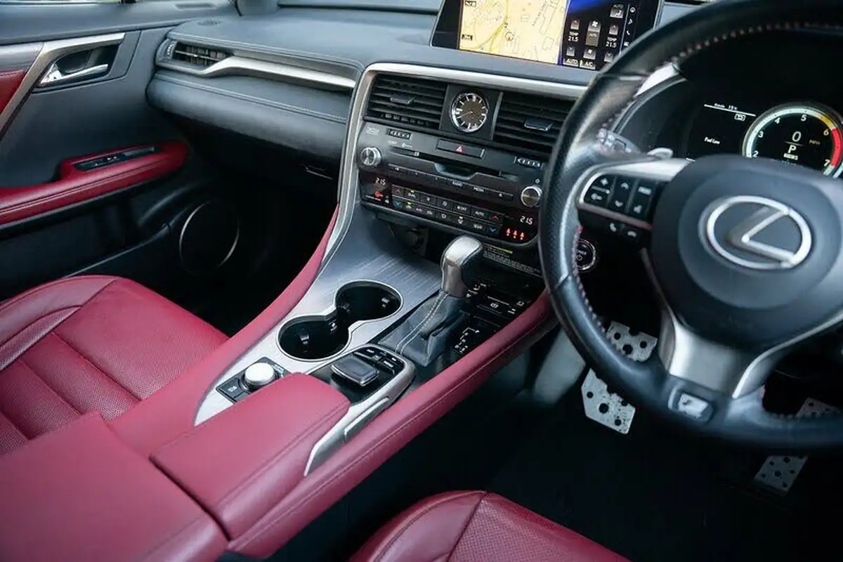 2018-lexus-rx-450h-35-f-sport-big-35