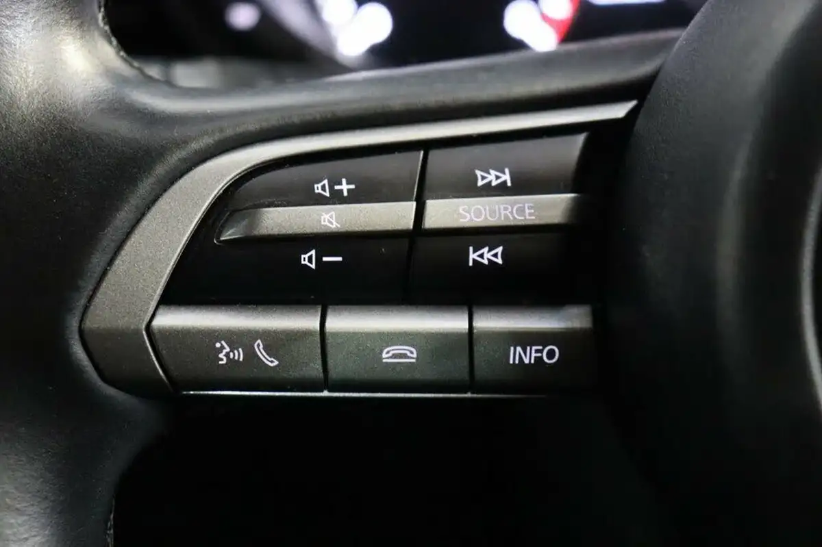 2022-mazda-cx-30-20-e-skyactiv-g-se-l-lux-big-23