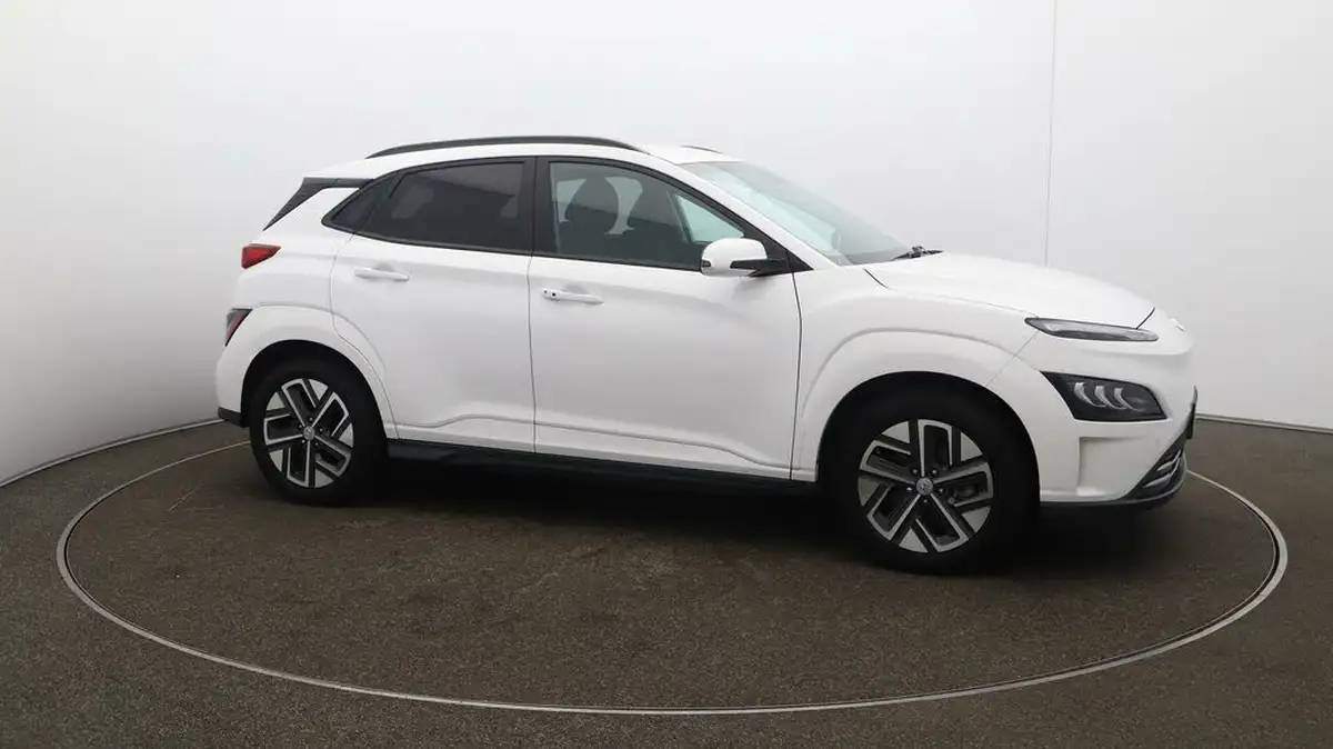 2022-hyundai-kona-e-premium-204ps-64kwh-7kw-obc-big-43