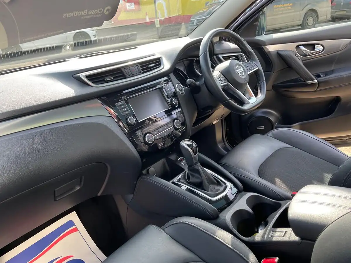 2019-nissan-qashqai-13-dig-t-tekna-160ps-dct-big-21