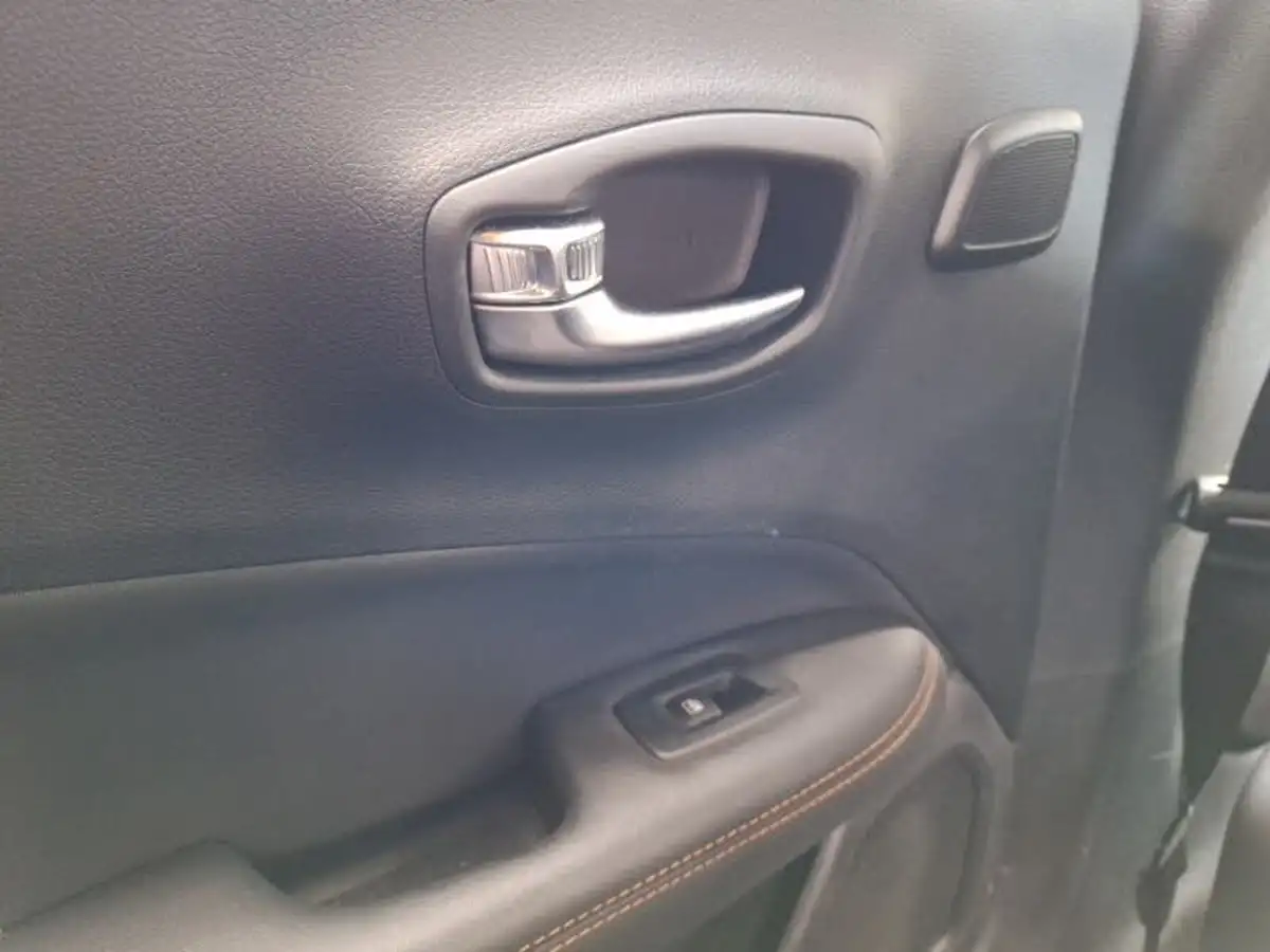 2020-jeep-compass-14-multiair-ii-limited-138bhp-big-10