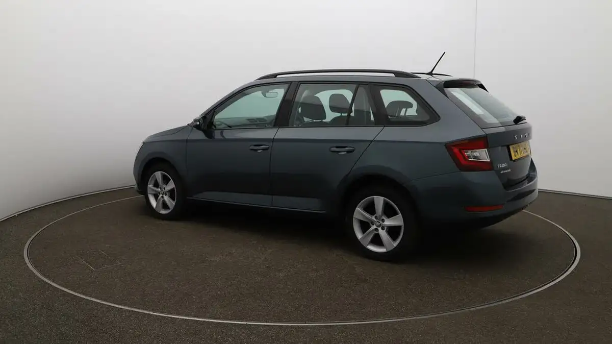 2022-skoda-fabia-10-tsi-se-l-95ps-estate-big-27