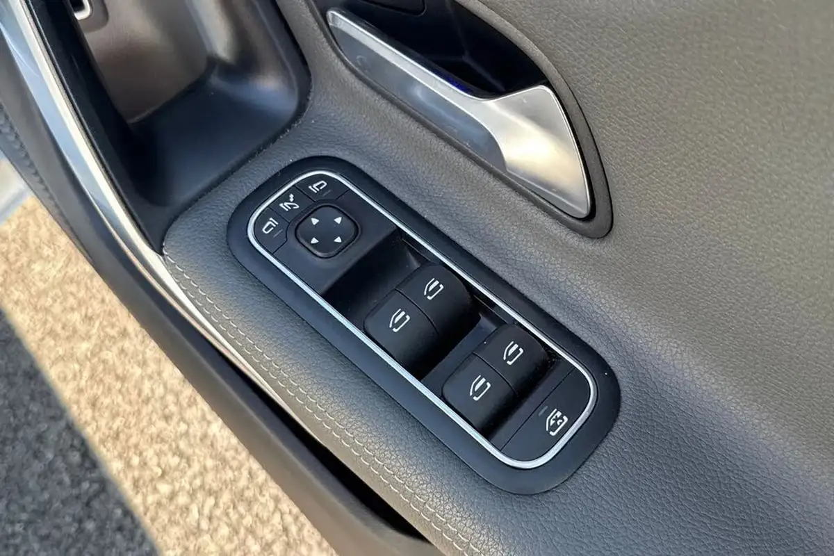 2021-mercedes-benz-cla-13-cla-200-amg-line-premium-plus-shooting-brake-5d-big-19