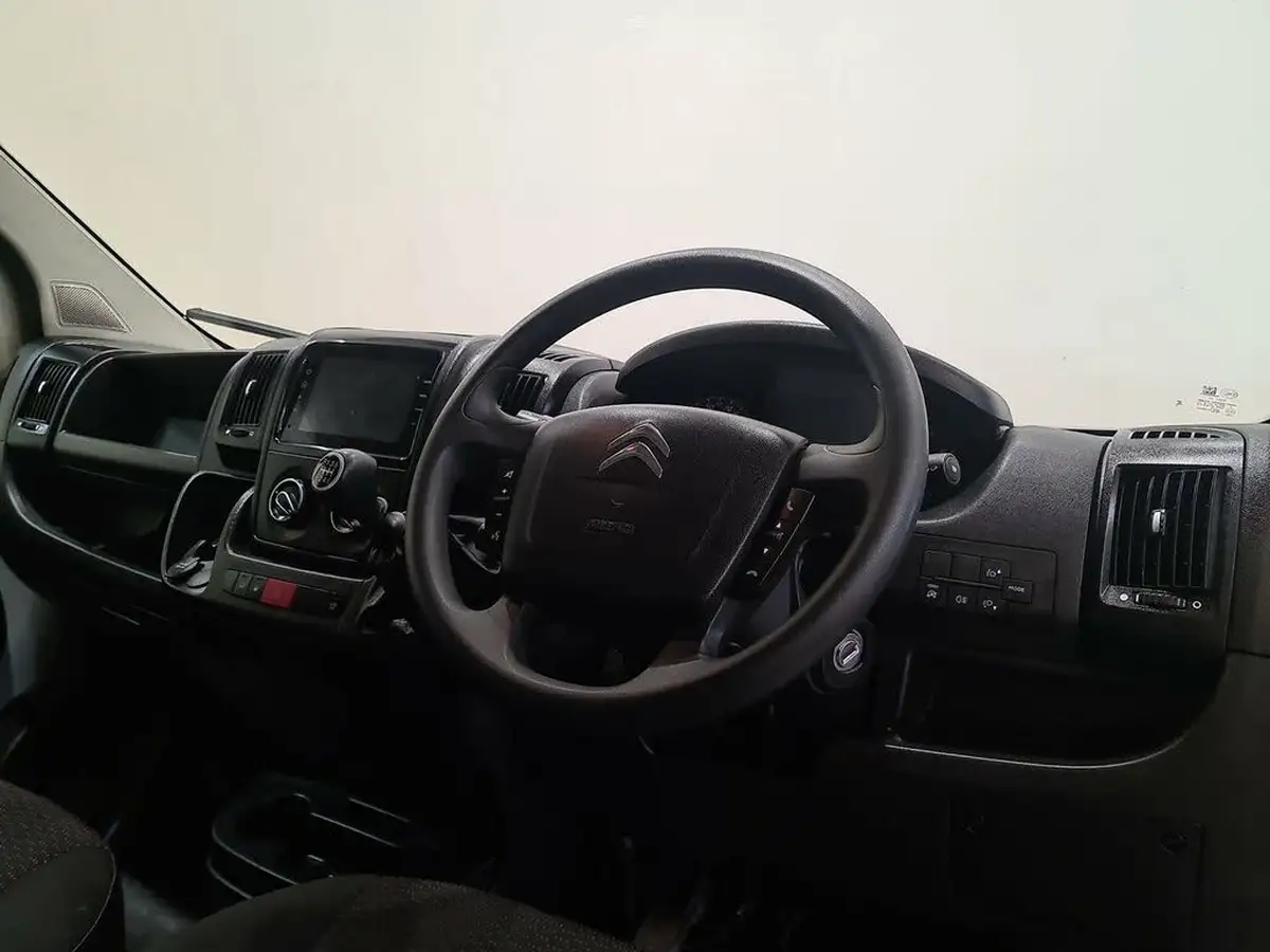 2024-citroen-relay-22bluehdi-35-l3h2-enterprise-edition-panel-big-4