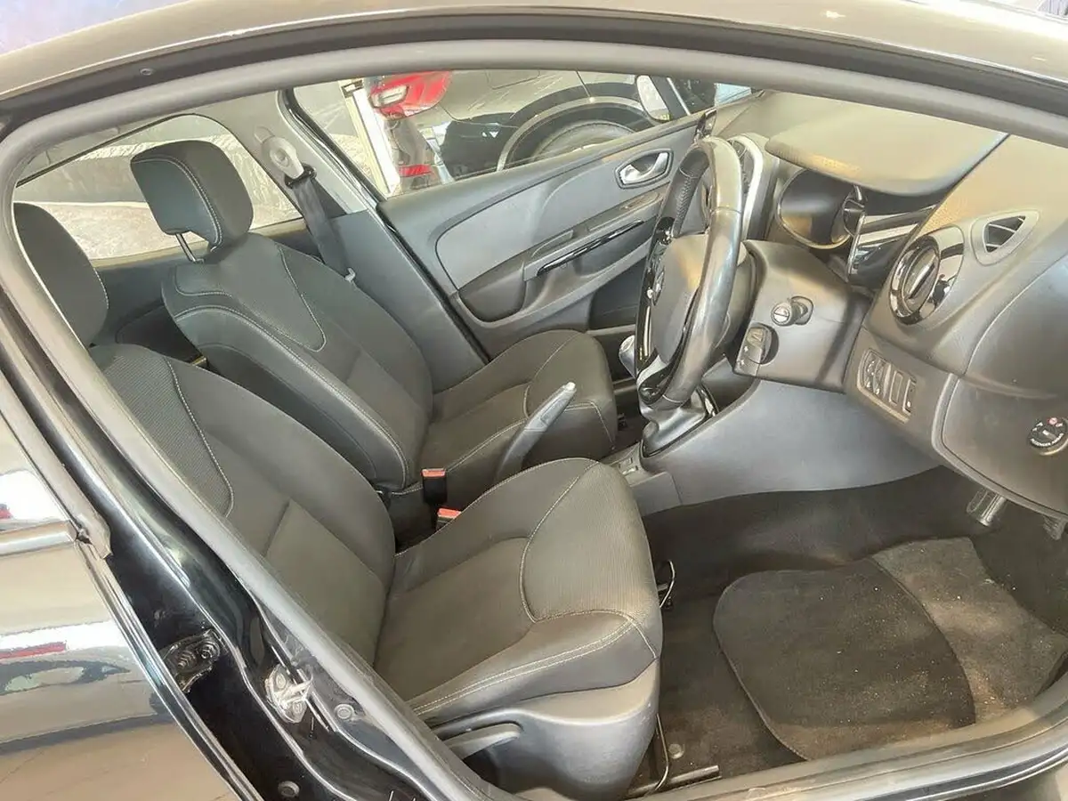 2016-renault-clio-09-tce-dynamique-nav-big-4