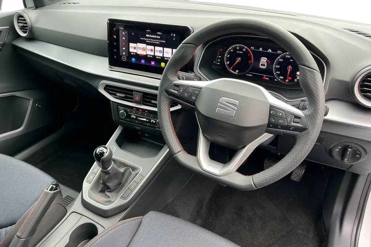 2024-seat-ibiza-10-tsi-anniversary-limited-edition-95ps-big-5