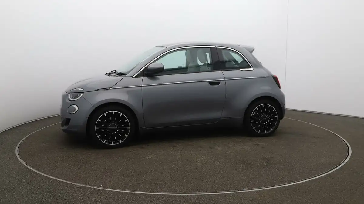 2022-fiat-500-e-la-prima-big-60