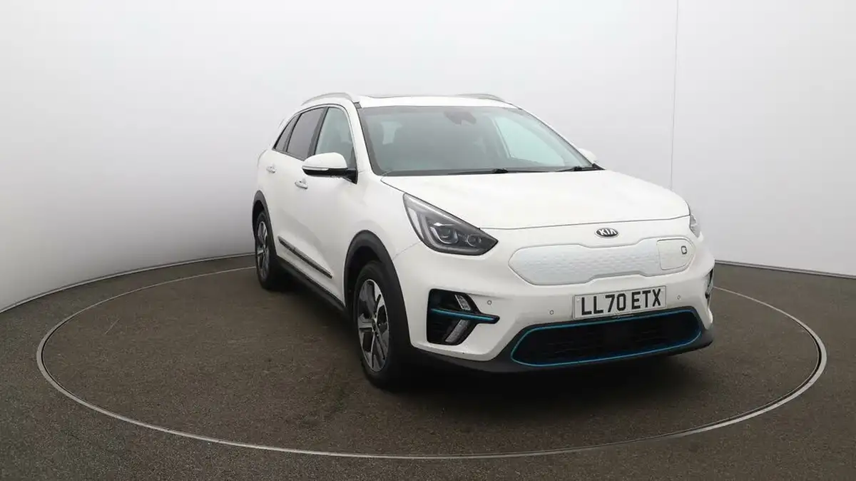 2021-kia-e-niro-ev-4-big-35