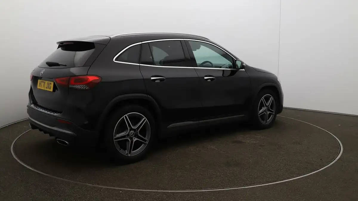 2022-mercedes-benz-gla-class-13-gla-180-amg-line-premium-plus-big-53