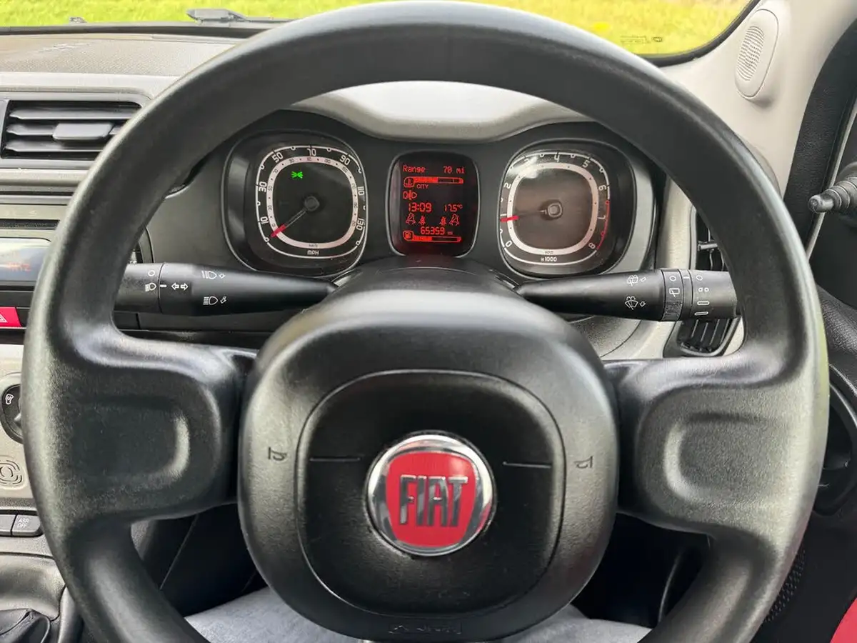 2015-fiat-panda-12-easy-big-18