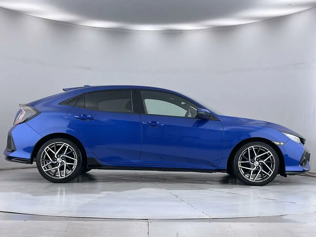 2017-honda-civic-15-vtec-turbo-sport-ss-big-14
