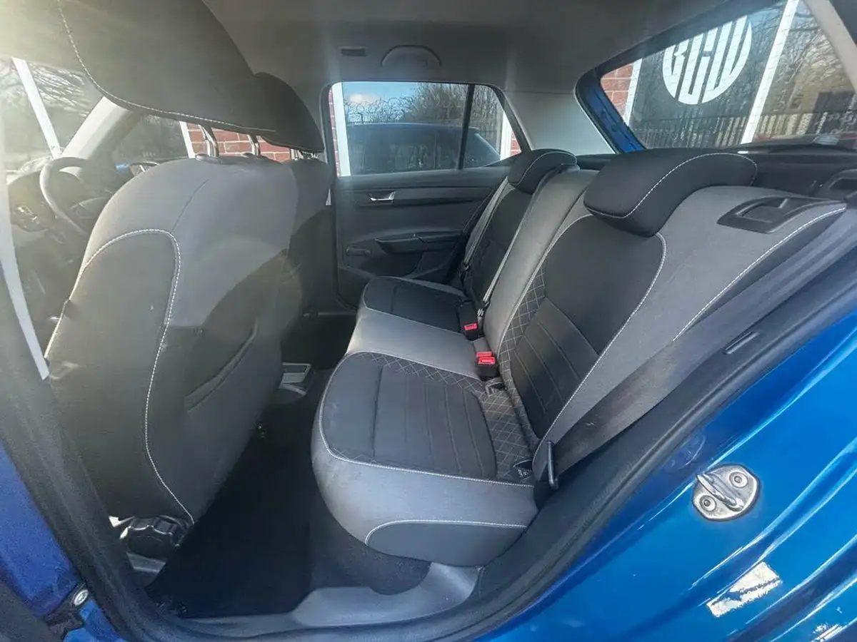 2019-skoda-fabia-10-tsi-se-109ps-hatchback-dsg-big-13