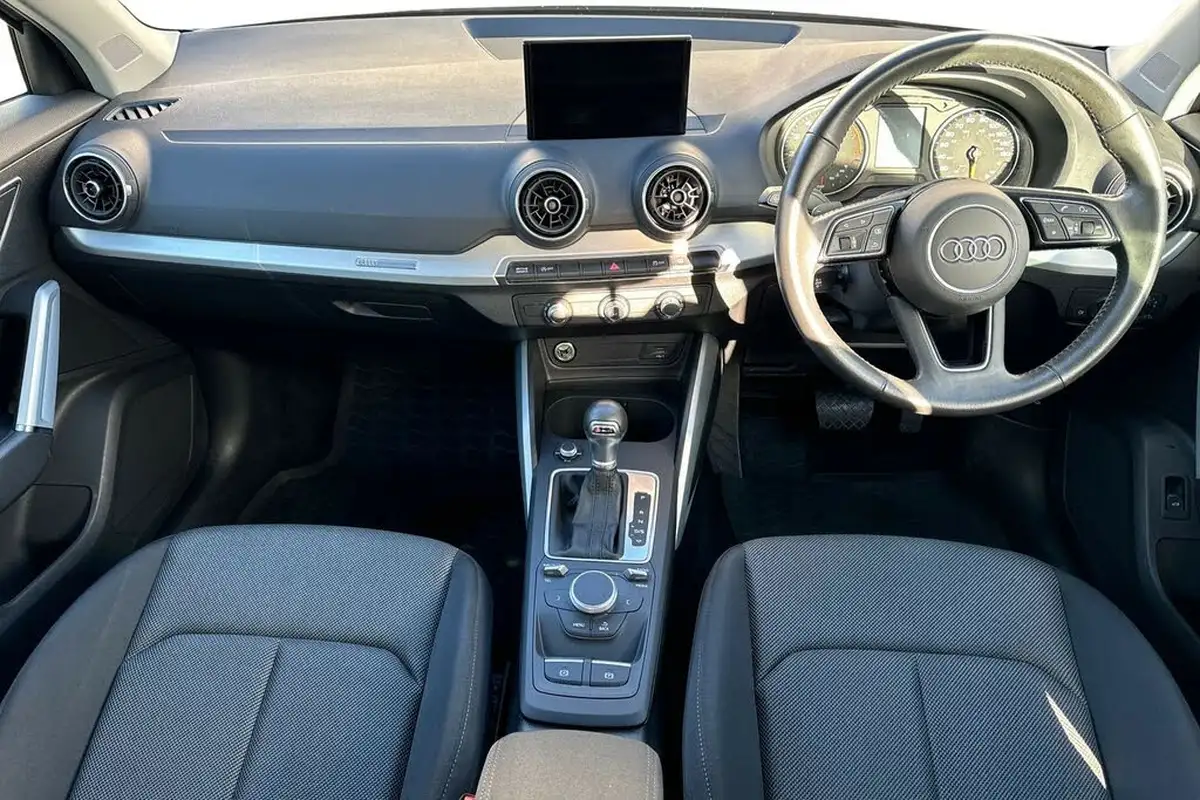 2020-audi-q2-15-35-tfsi-sport-1495cc-s-tronic-big-5