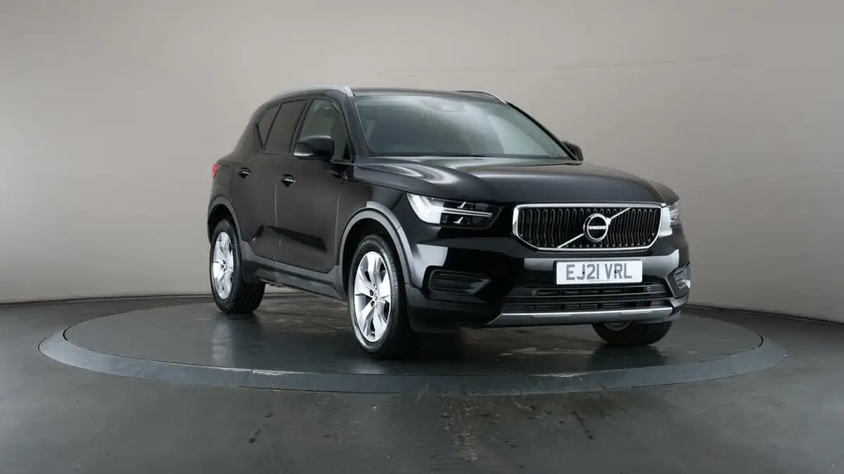 2021-volvo-xc40-15-t3-momentum-163bhp-big-48