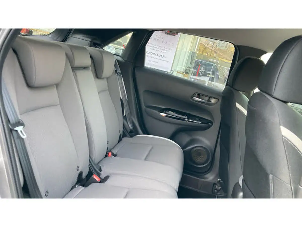 2022-honda-jazz-15-i-mmd-ex-109ps-big-25