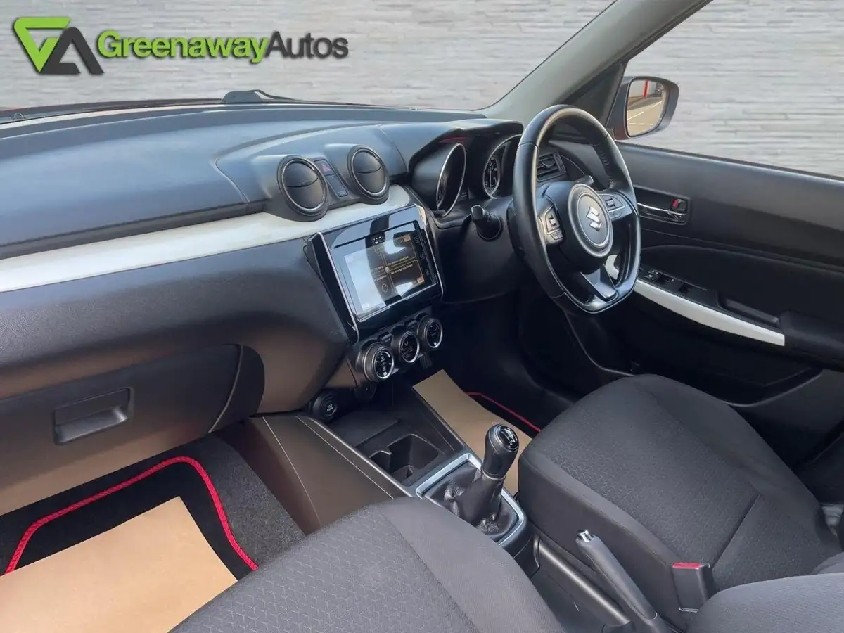 2017-suzuki-swift-10-boosterjet-sz5-shvs-big-19