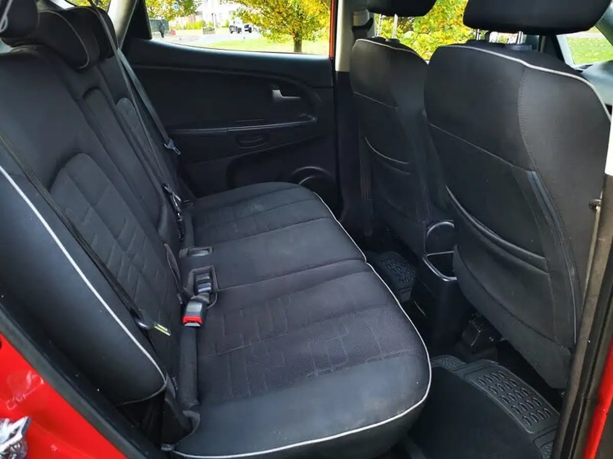 2012-kia-venga-14-2-big-19