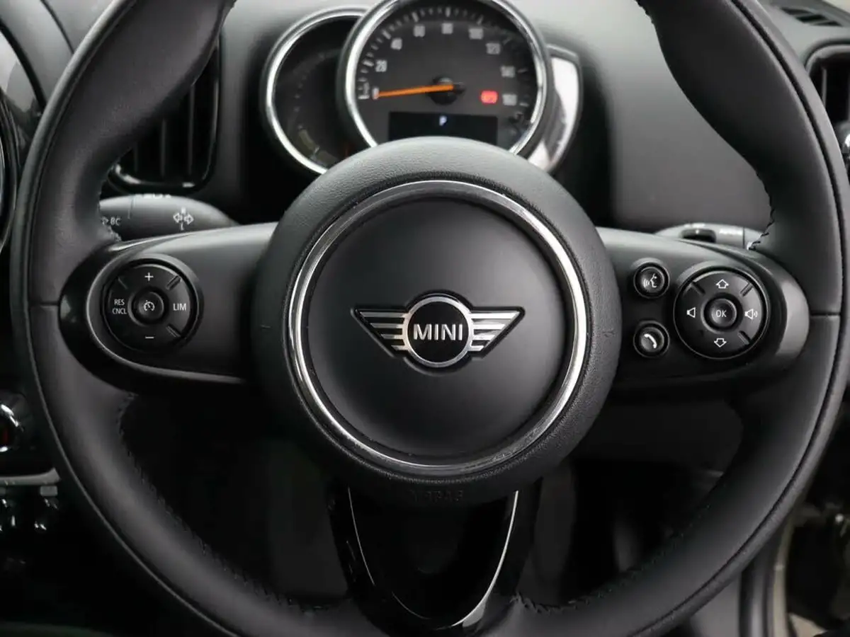 2020-mini-countryman-15-cooper-s-e-phev-classic-221bhp-big-39